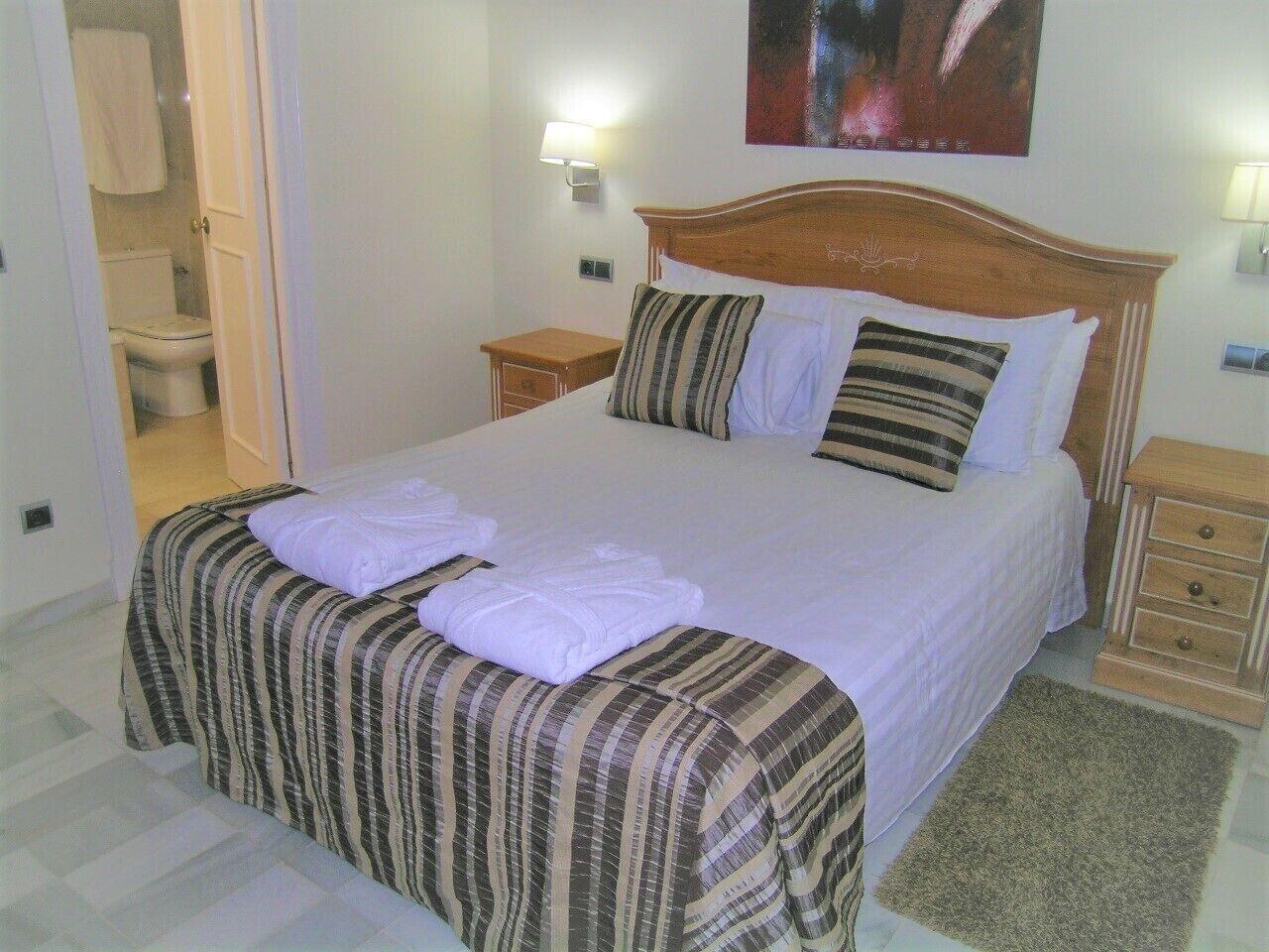 Macdonald Villacana Resort Estepona Bagian luar foto
