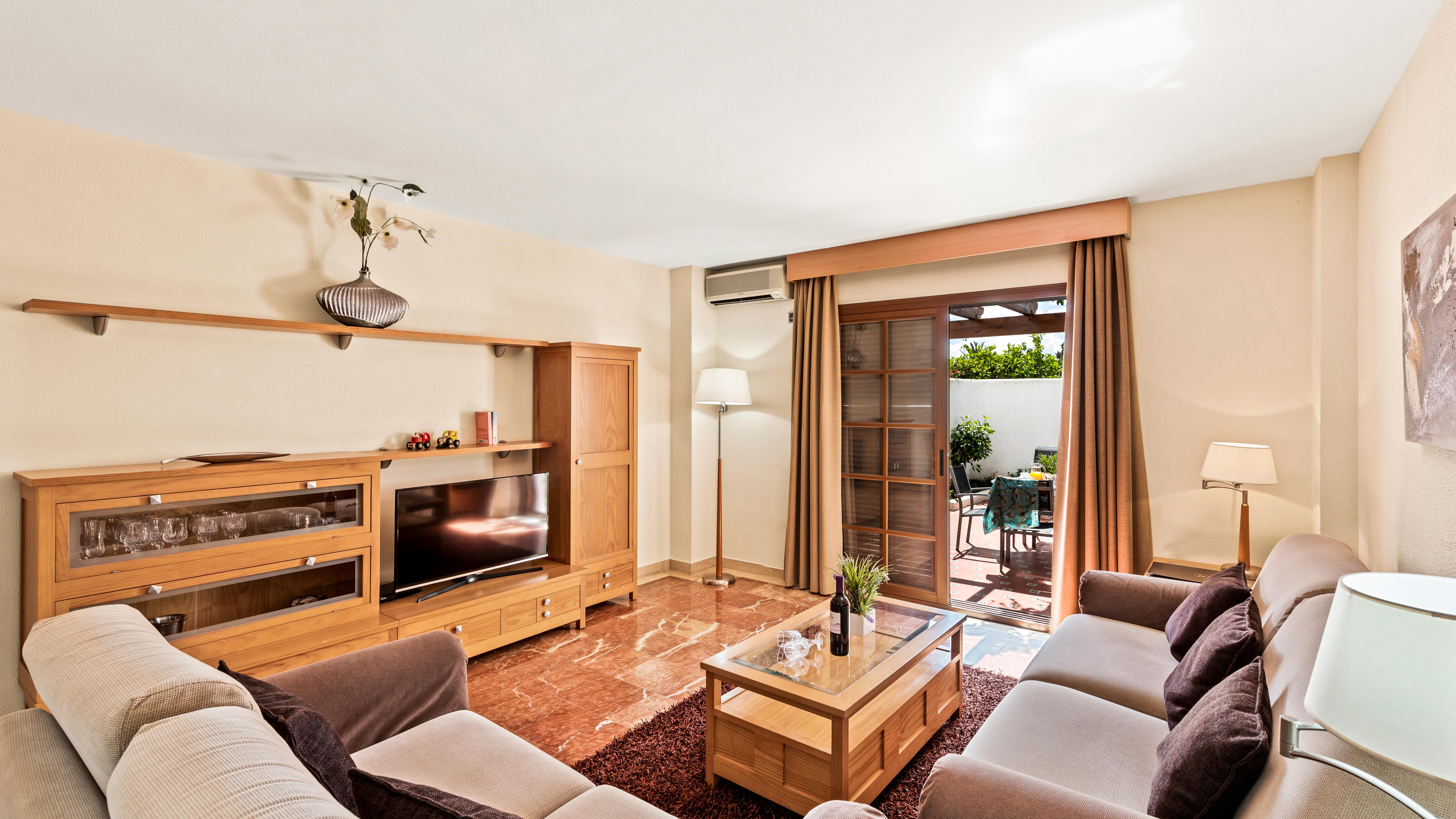 Macdonald Villacana Resort Estepona Bagian luar foto