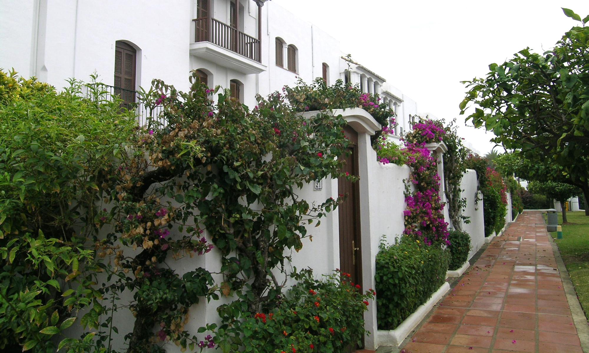 Macdonald Villacana Resort Estepona Bagian luar foto