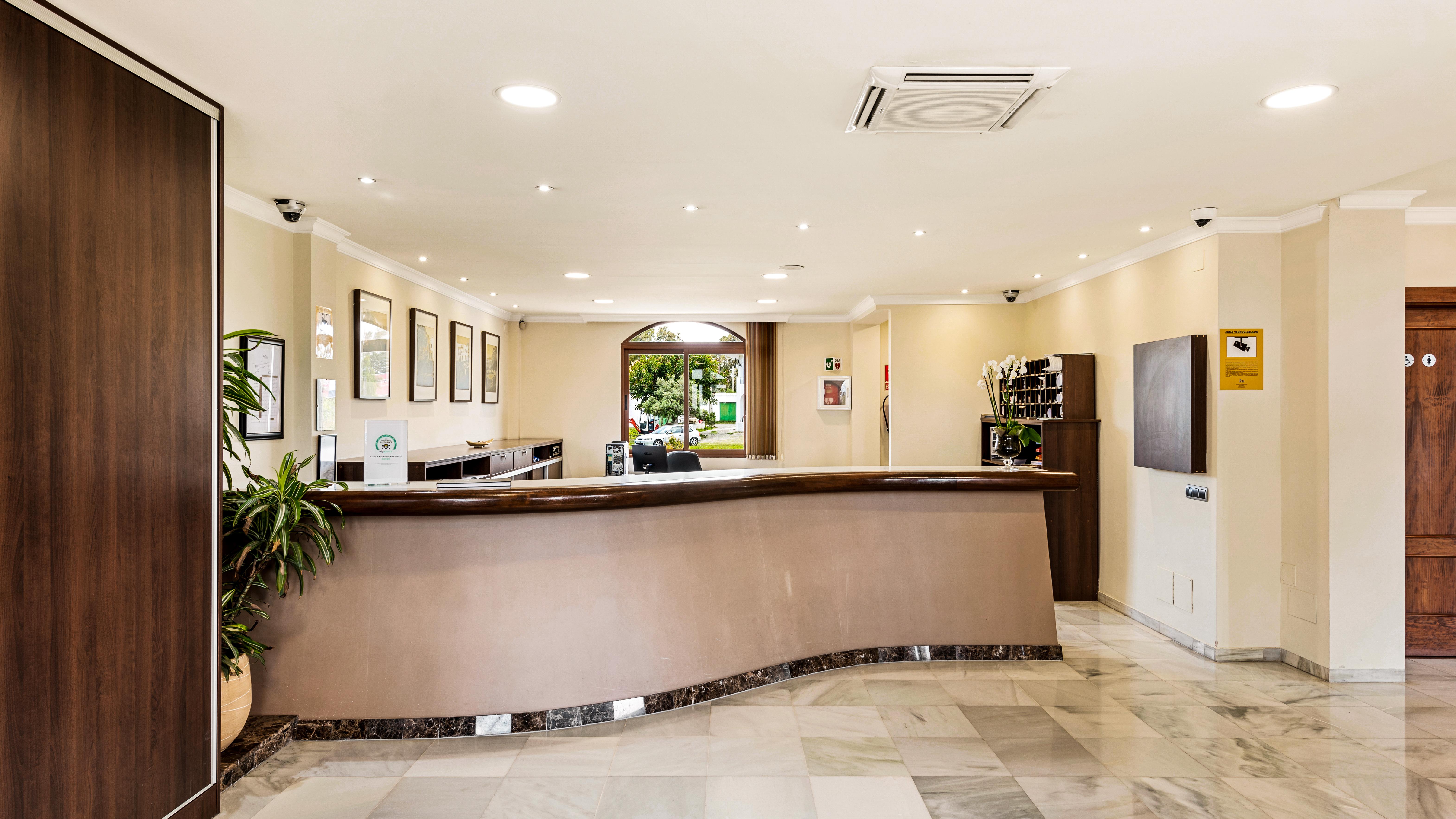 Macdonald Villacana Resort Estepona Bagian luar foto