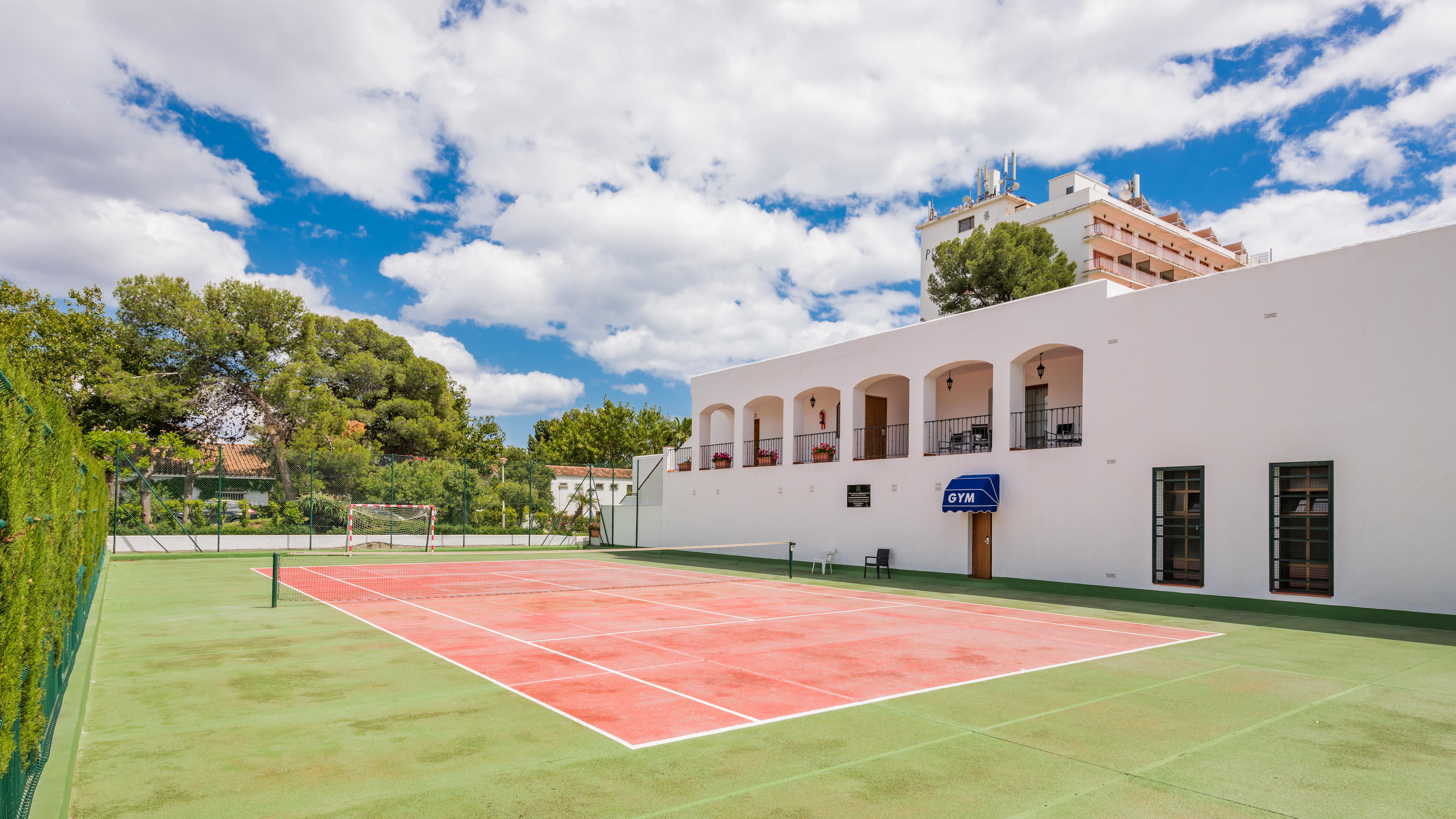 Macdonald Villacana Resort Estepona Bagian luar foto