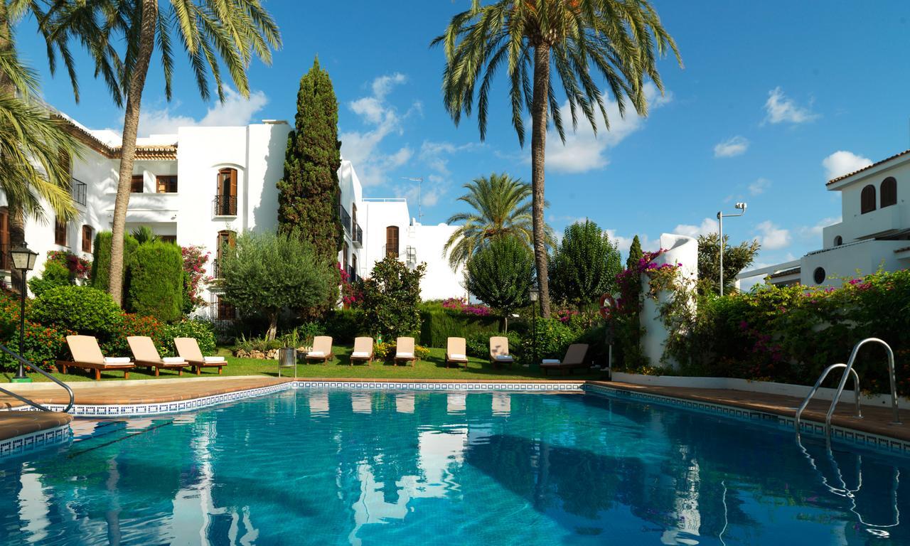 Macdonald Villacana Resort Estepona Bagian luar foto